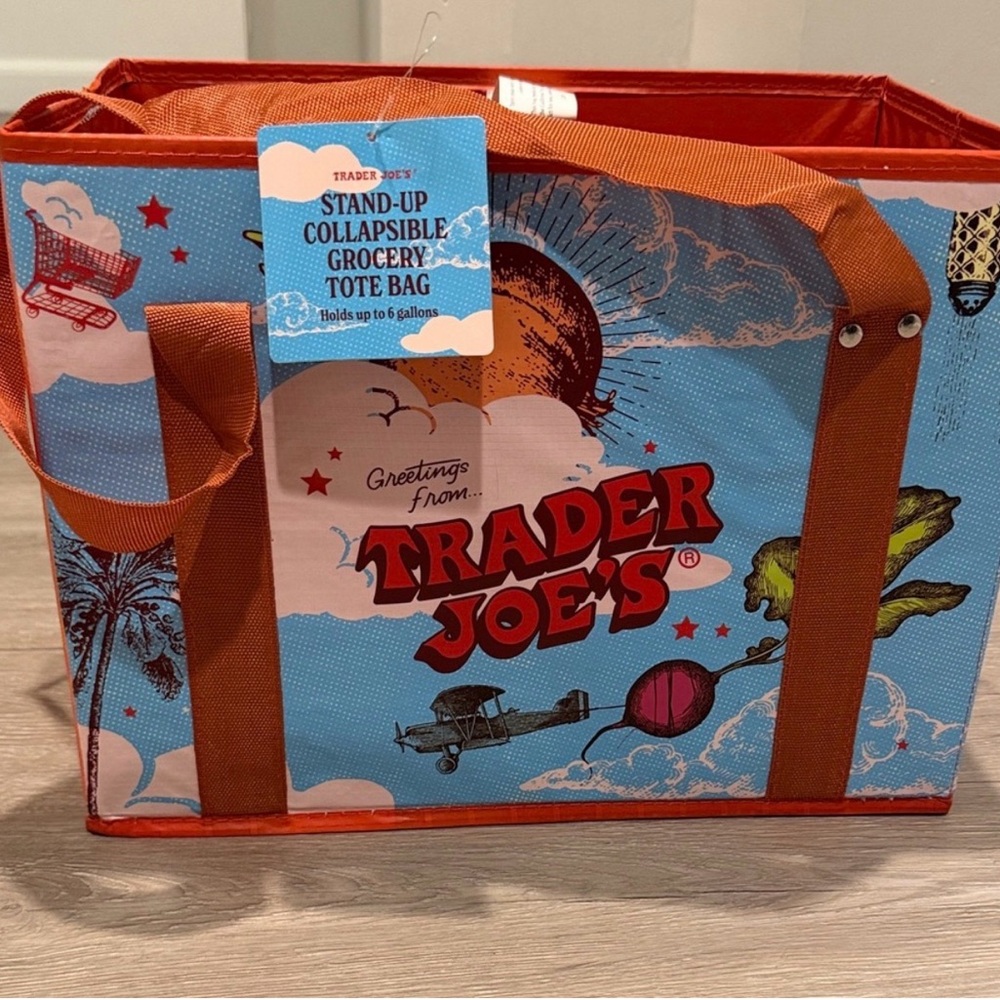Trader Joe's Reusable collapsable Tote Bag